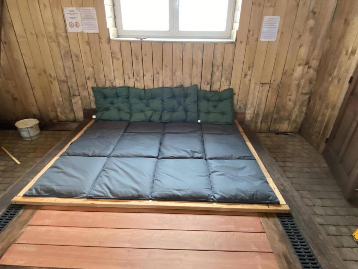 Modern Holiday Home In Sourbrodt With Private Pool Вем Екстериор снимка
