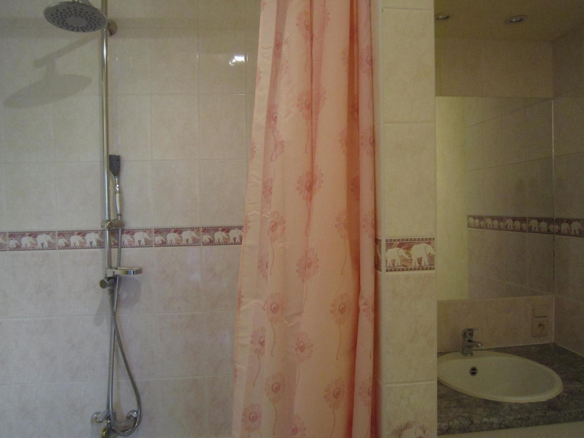 Modern Holiday Home In Sourbrodt With Private Pool Вем Екстериор снимка