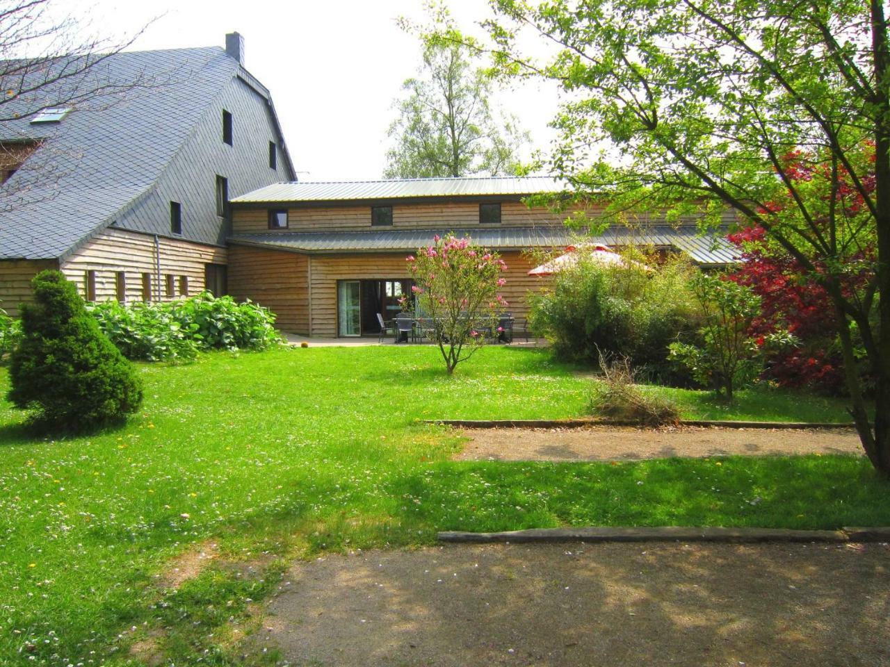 Modern Holiday Home In Sourbrodt With Private Pool Вем Екстериор снимка